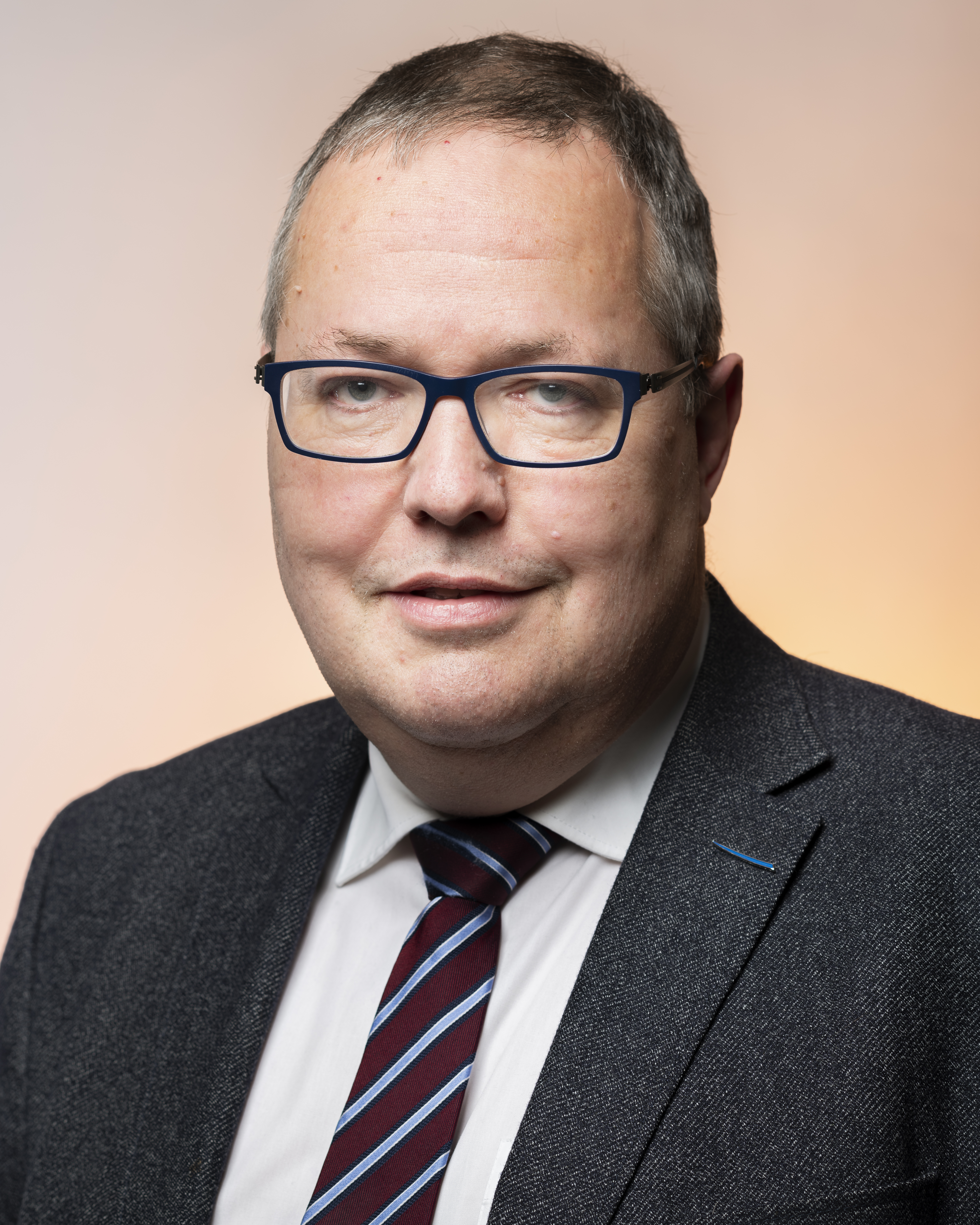 Président du Conseil, Directeur Général de l’aéroport de Genève, ancien COO et Directeur Général de World Economic Forum, certifiée EQUAL-SALARY.