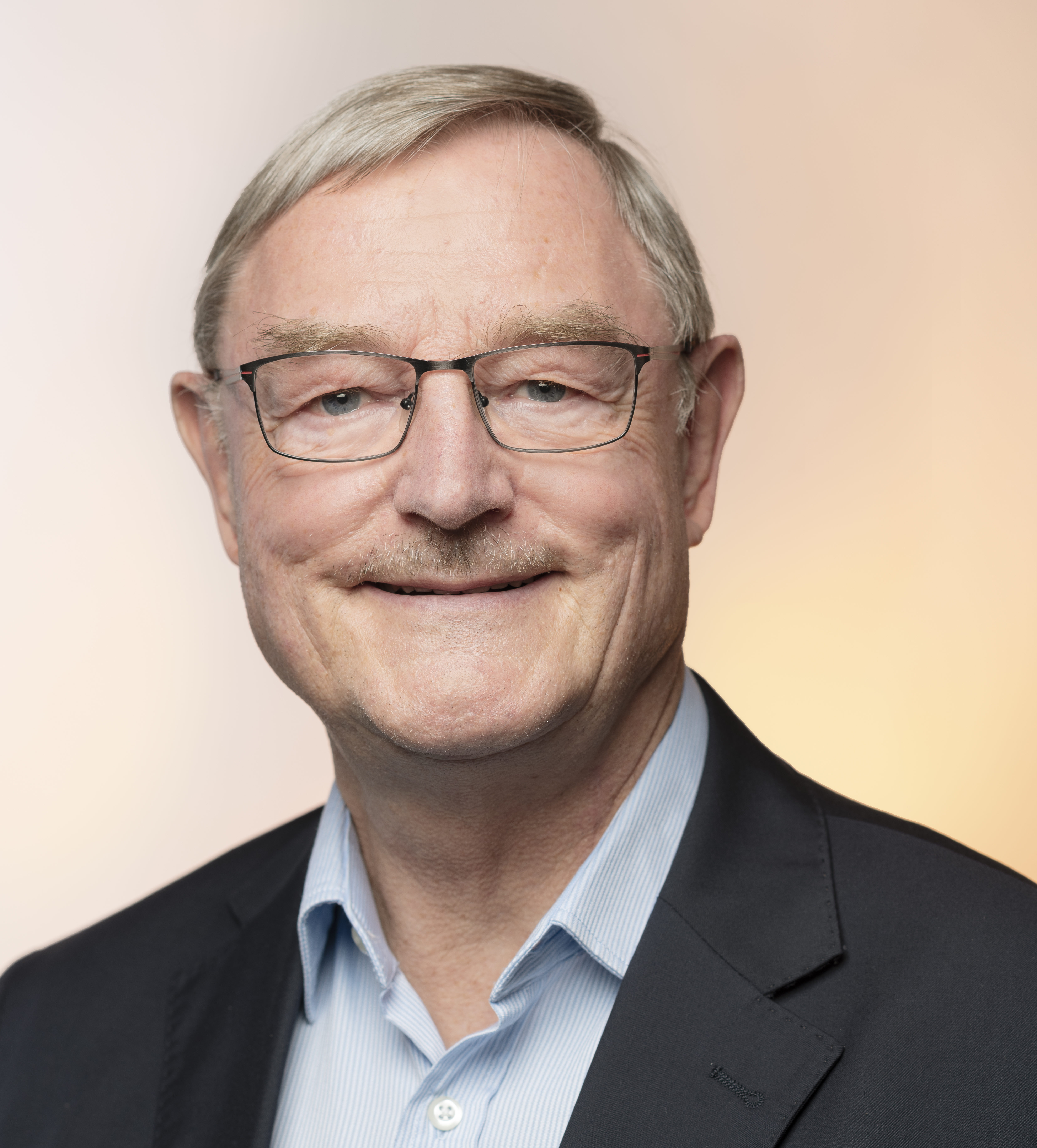 Consultant in conformity assessment and quality assurance, former head of the Swiss Accreditation Service (SAS).