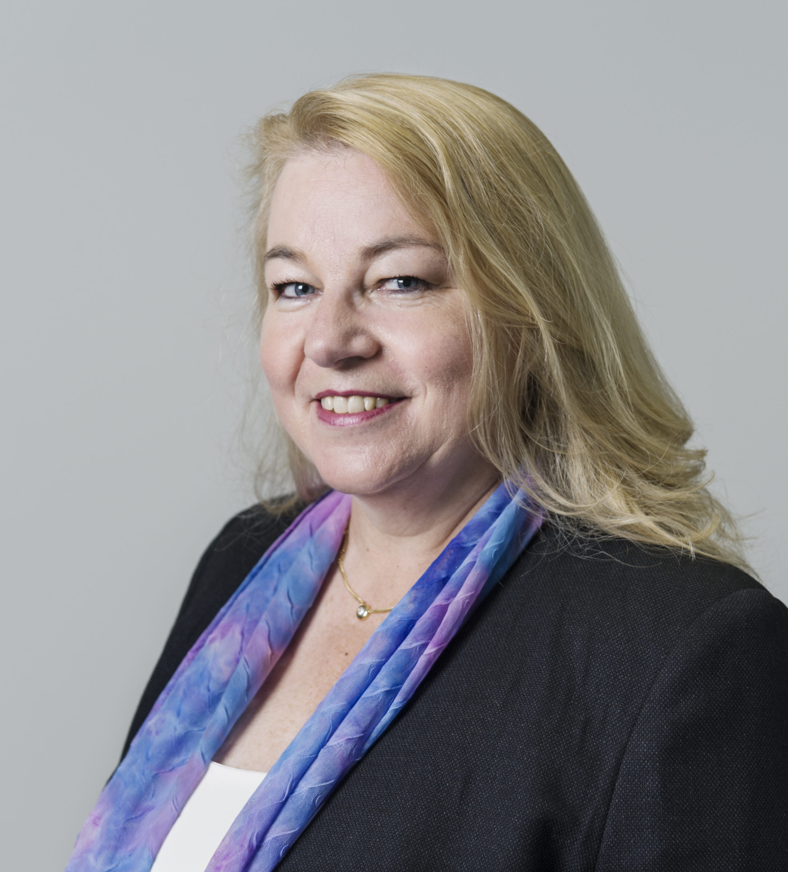 Former Group CFO Equatex, and MD in UBS Financial Services.
